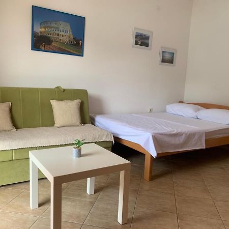 Apartmani Ivana Tivat Exteriör bild