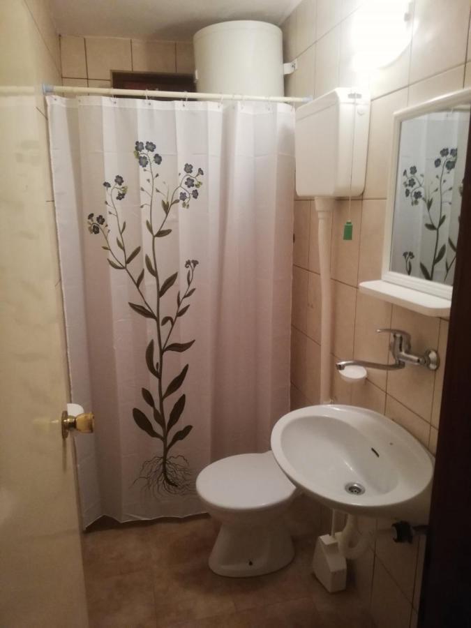 Apartmani Ivana Tivat Exteriör bild
