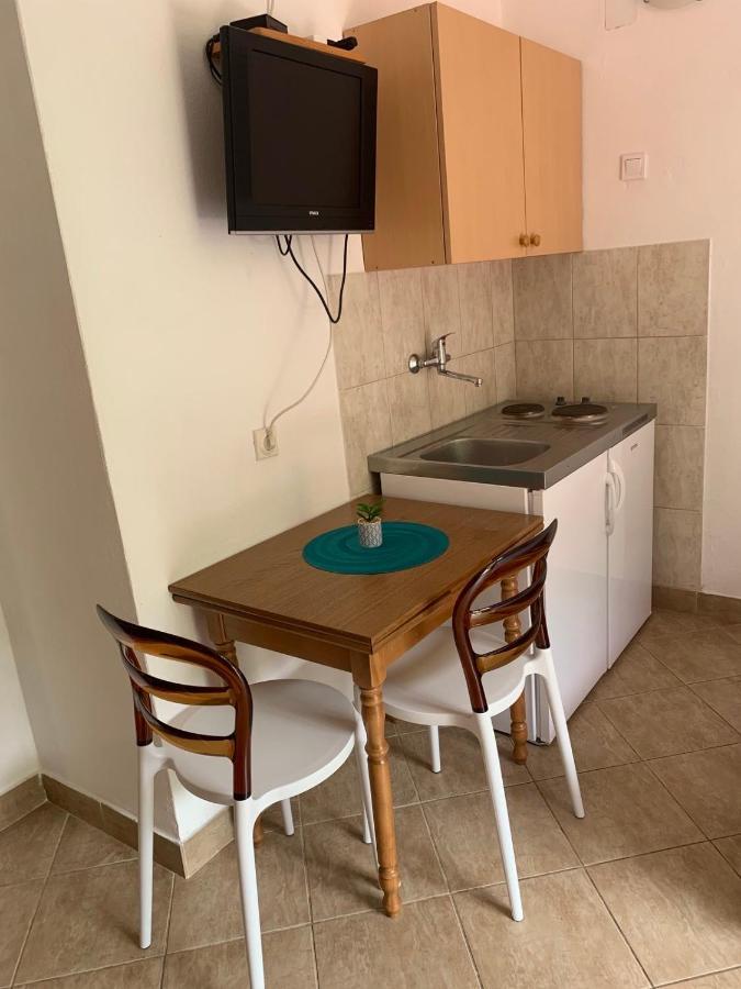 Apartmani Ivana Tivat Exteriör bild